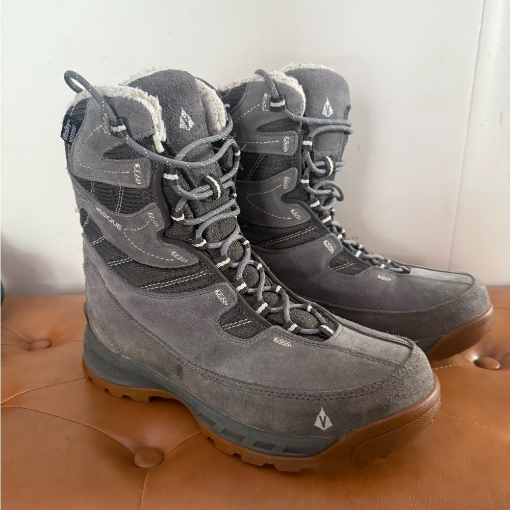 Vasque Gray Winter & Rain Boots